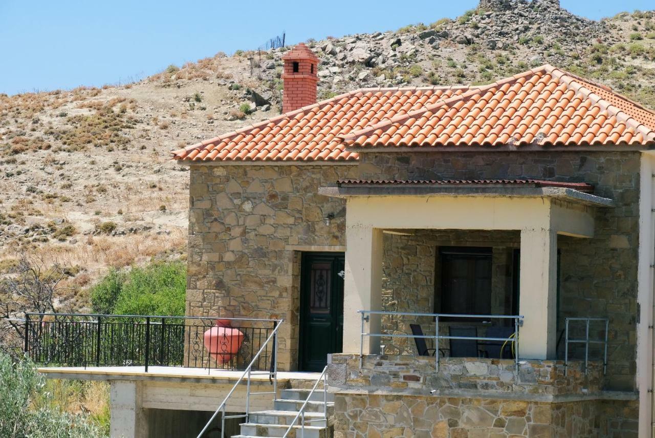 فيلا Stone House Of Panos Kornos المظهر الخارجي الصورة